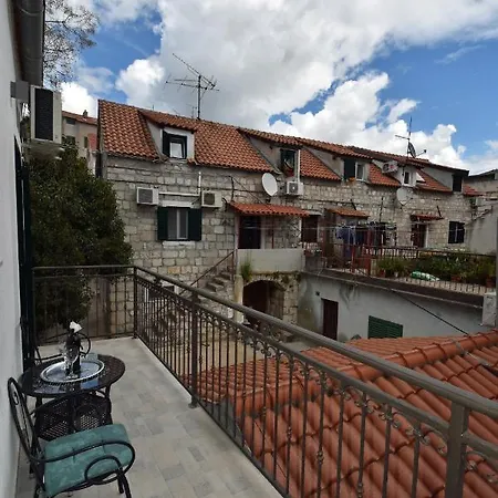 And With Wifi - 18909 Guest house